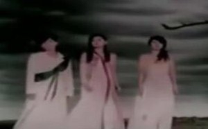 Selina复出调侃《微博开房局长》 11