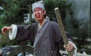 壮女横穿马路竟将摩托车撞翻算谁的责 283