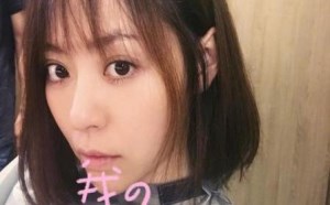 张靓颖美滋滋的剪掉长发换新发型太漂亮了